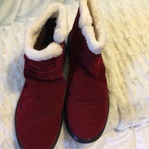 ingaro nursing shoes